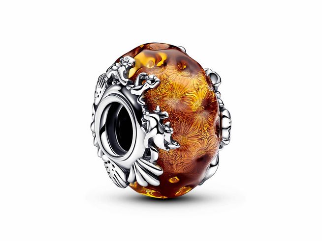 Pandora Disney 793252C00 Der König der Löwen Murano-Glas-Charm aus Sterling Silber mit buntem Glas und Details von charakteristischen Figuren aus dem Film.