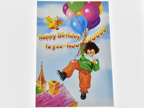 Bunt gestaltete Geburtstagskarte mit einem fröhlichen Clown, der mit bunten Luftballons in der Hand schwebt und einen Geburtstagsgruß auf einem hellen Hintergrund präsentiert. Hersteller: Juwelier Harnisch.