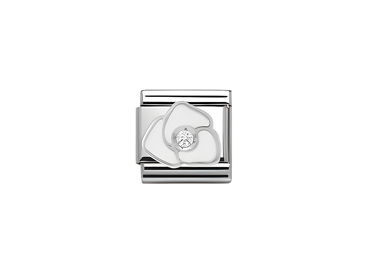 Ein elegantes Charm der Marke Nomination mit einem zarten Rosendesign in Rose Weiß und einer funkelnden Zirkonia in der Mitte, eingefasst in einem silbernen Rahmen.