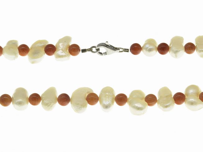 Perlenkette aus Süßwasser-Zuchtperlen und Koralle in Weiß und Orange, 5,5-15 mm, 43 cm lang, mit Silberverschluss und Steinen, elegant und stilvoll für jedes Outfit.