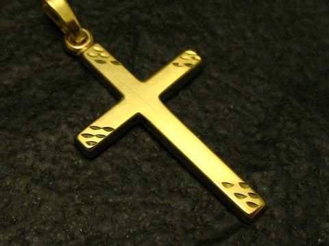 Goldkreuz - mattiert und diamantiert - Gold 333, Hersteller Juwelier Harnisch, klassisches Design mit stilvollen Details, ideal als religiöser Schmuck oder Geschenk.