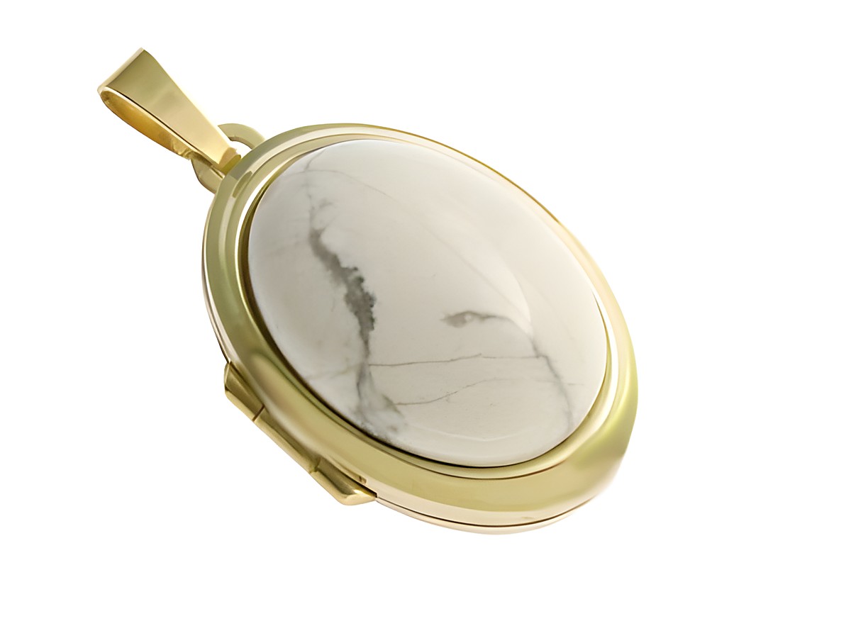 Magnesit Cabochon in ovaler Form, eingefasst in einem feinen Gold 333 Medaillon, hergestellt von Juwelier Harnisch, elegantes Schmuckstück mit natürlichem Muster.