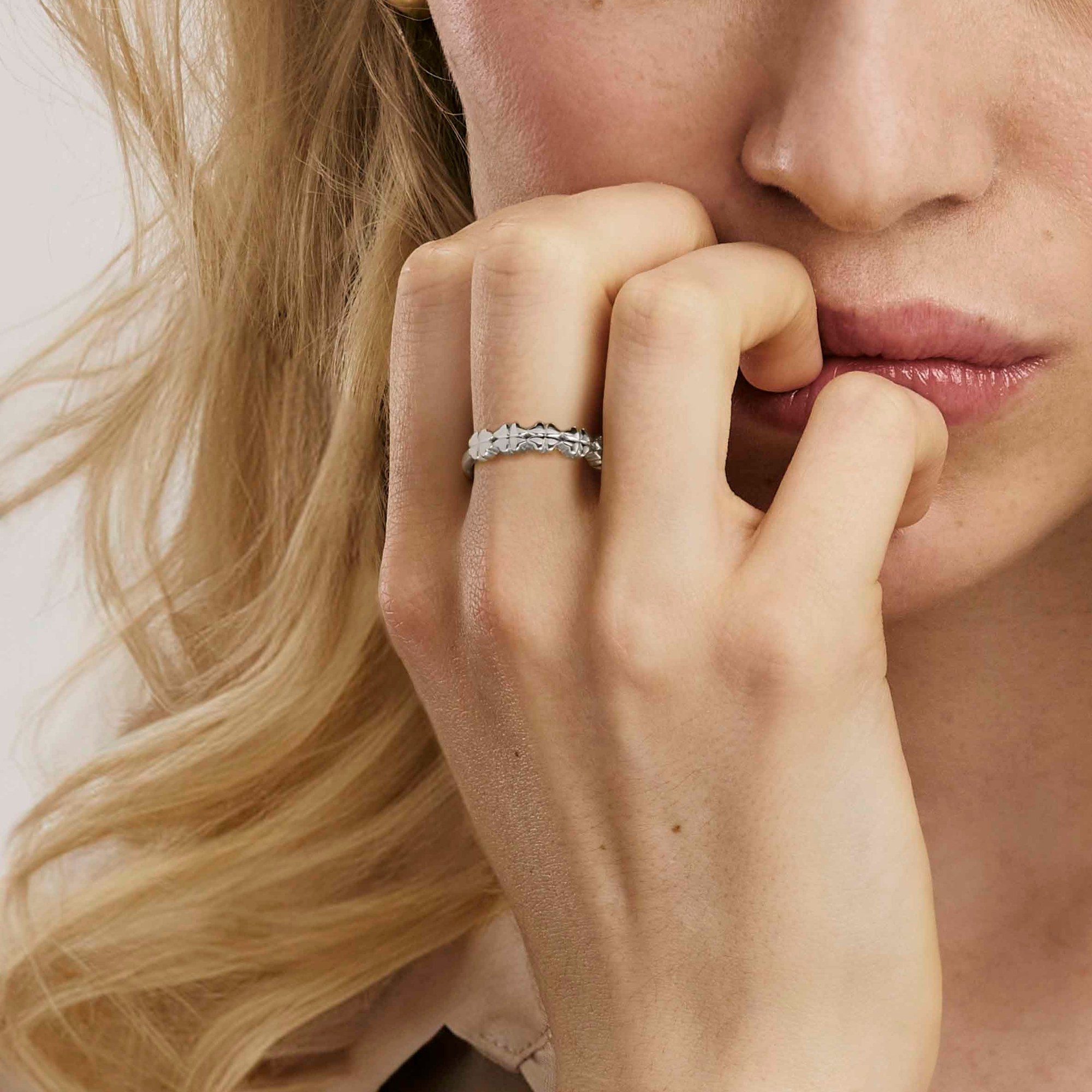 Nomination Sterling Silber - Kleeblatt - rhod. Ring - Armonica Weite 11-17 – Ansicht 3