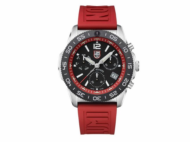 Luminox Uhr PACIFIC DIVER CHRONO 3140 SERIES XS.3155 rot 44 mm mit schwarzem Ziffernblatt und chronographen Funktion, robustes Design für Taucher. Hersteller Luminox, SEA Serie.