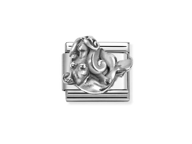 Relief aus Sterling Silber zeigt eine stilisierte Meerjungfrau in anmutiger Pose, eingearbeitet in ein modisches Armband der Marke Nomination Classic Monuments.