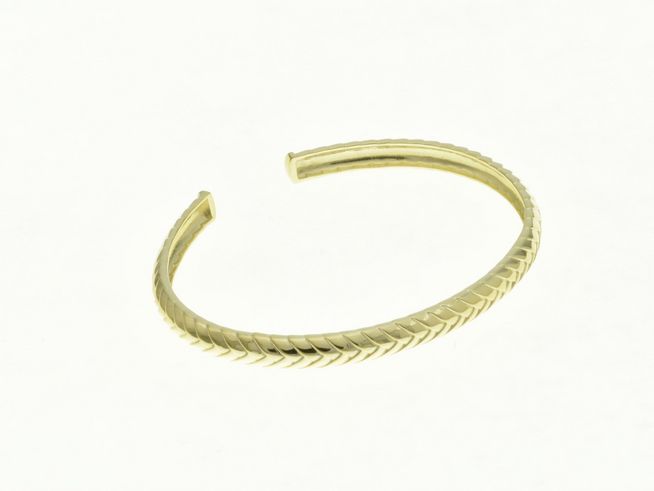 Zopfmuster Armreifen aus Sterling Silber mit Gelbgold vergoldet, Durchmesser 16,5 cm, Hersteller Juwelier Harnisch, elegantes Design, ideal für stilvolle Akzente.