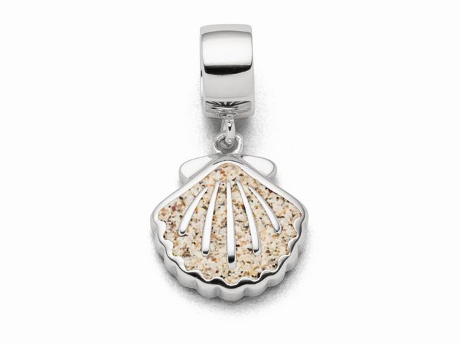 Sterling Silber Charm in Form einer Muschel mit Strandsand-Einlage, ideal für individuellen Schmuck, von DUR.
