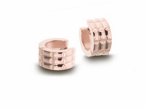 Edelstahl Creolen in Karooptik, roségoldfarben, 1,4 cm groß und 6,9 mm breit, vom Hersteller Juwelier Harnisch. Perfektes Accessoire für jeden Anlass.