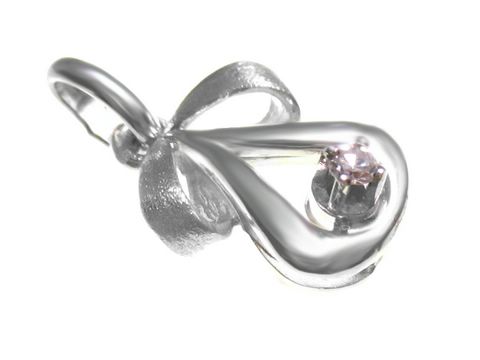 45108-0 Schleife aus Weißgold mit einem zentralen Diamanten, hergestellt von Juwelier Harnisch, dekoriert mit funkelnden Brillianten und elegantem Design, ideal als Anhänger.