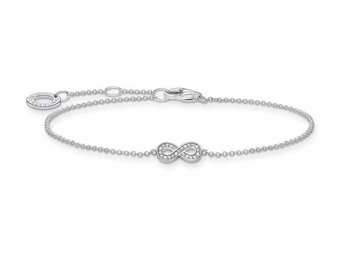 Silbernes Armband aus der Thomas Sabo Charming Collection mit Unendlichkeitssymbol, verziert mit Zirkonia, verstellbar auf 16 bis 19 cm. Elegantes Design für stilbewusste Träger.