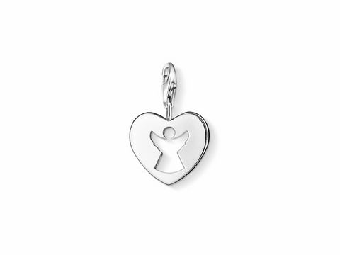 Thomas Sabo Schutzengel Charms Anhänger aus Silber, herzförmig mit ausgeschnittenem Engel und Flügeln, elegantes Design für persönlichen Schmuck.