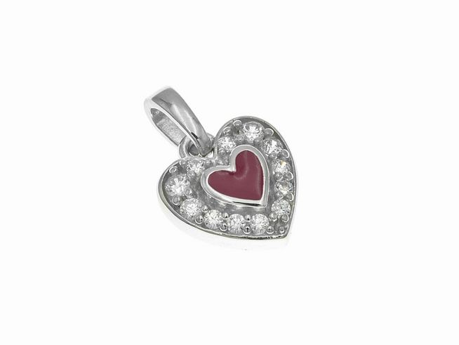 Ein herzförmiger Anhänger aus poliertem rhodiniertem Sterling Silber mit einem inneren Herzen in Beerenlack und einem Ring aus Zirkonia. Hersteller Juwelier Harnisch, Perlen & Steine.