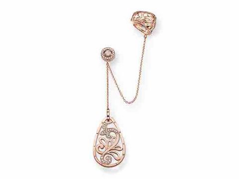Silberne Ohrklemme von Thomas Sabo in vergoldetem Roségold mit zarten Zirkonia-Details und einem eleganten, geschwungenen Design. Ideal für einen modernen Look.