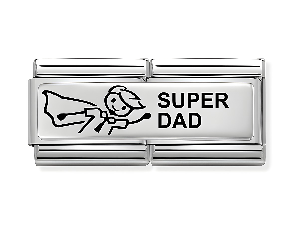 Eine silberne Armbandschnalle von Nomination Classic Sterling Silver mit der Aufschrift Super Dad und einer Abbildung eines Comic-Charakters im Superhelden-Look.