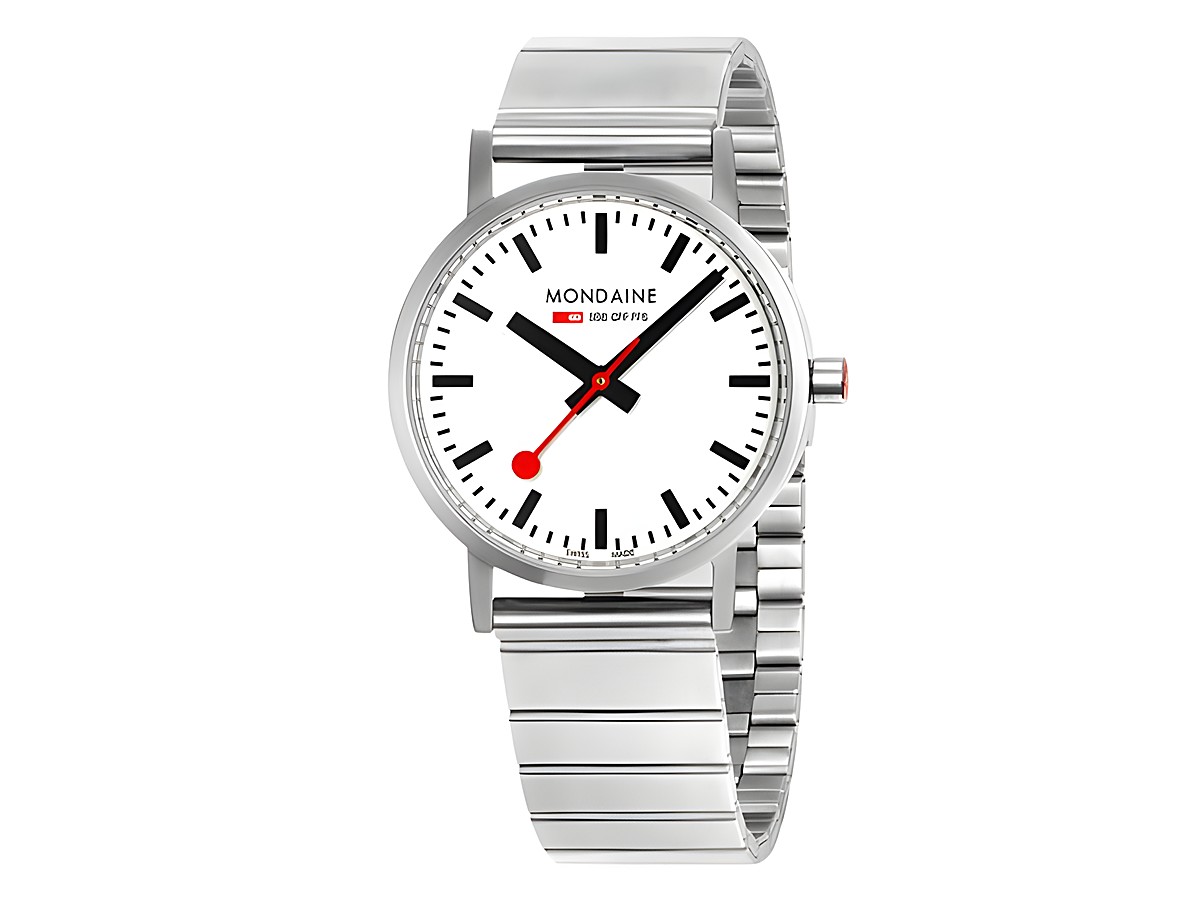 Mondaine Classic A660.30360.16SBJ Armbanduhr mit einem 40 mm Gehäuse aus Edelstahl, weißem Ziffernblatt, schwarzen Indexen und einem roten Sekundenzeiger, ausgestattet mit einem Edelstahlarmband.