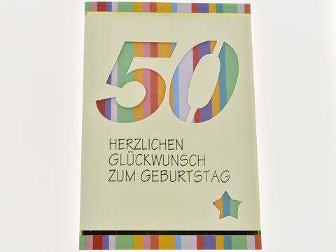 Bunt hinterlegte Geburtstagskarte mit der Zahl 50 in großen, farbenfrohen Zahlen, dazu der Text Herzlichen Glückwunsch zum Geburtstag, Hersteller Juwelier Harnisch.