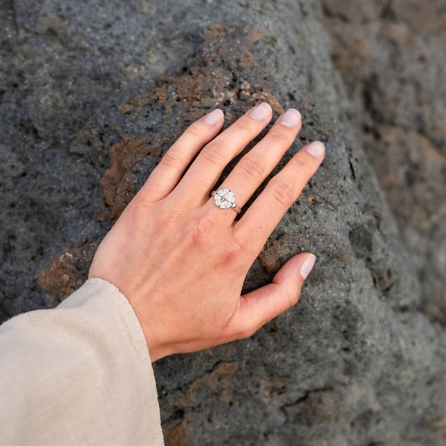 DUR Ring Kompassrose 2.0 - Sterling Silber rhodiniert - Strandsand + Zirkonia – Ansicht 2