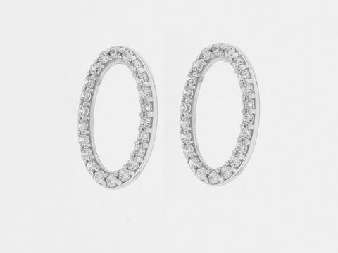 Ohrringe Weißgold 333 in ovaler Form mit wundervoller Zirkonia-Besetzung, Hersteller Juwelier Harnisch, eleganter Stecker, ideal für besondere Anlässe.