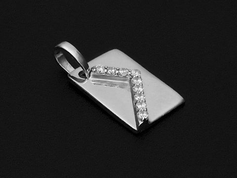 Briefumschlag-Anhänger aus rhodinierten 925 Sterling Silber mit Zirkonia-Verzierung, symbolisch gestaltet, hergestellt von Juwelier Harnisch, geeignet für verschiedene Anlässe.