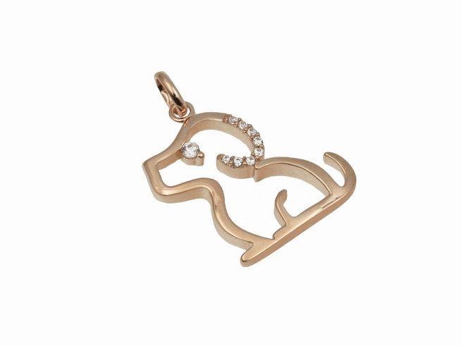 Ein eleganter Anhänger in Form eines Hundes aus 925 Sterling Silber, poliert und roségold vergoldet, verziert mit Zirkonia-Steinen, ideal für Tierliebhaber.