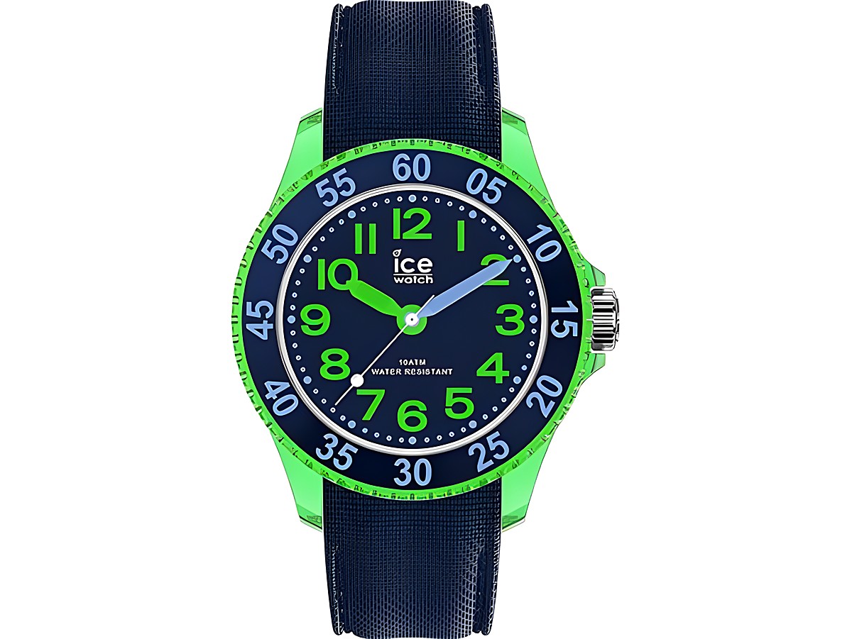Eine grüne ICE Watch mit einem blauen Ziffernblatt, großen leuchtenden Ziffern und einem blauen Armband, ideal für Kinder, Modell Dino 018931, extra klein und wasserfest.
