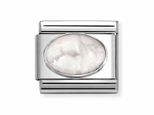 Silbernes Armband mit ovalem Howlith-Steineinsatz in glänzender Fassung, umgeben von Edelstahl, elegantes Design von Nomination, geeignet für jeden Anlass, Hersteller Silvershine Steine.