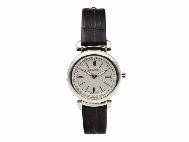 Elegante M-Watch WER.61110.LB Armbanduhr mit silbernem Ziffernblatt, römischen Ziffern und schwarzem Lederarmband, ideal für stilbewusste Träger.