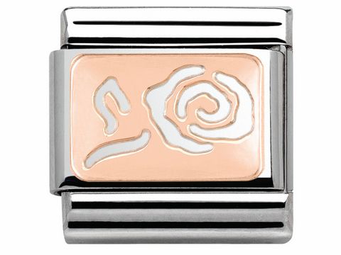 Nomination Classic Roségold 430101 13 Rose zeigt ein Roségold Charm mit einer stilisierten Rosenzeichnung, umrahmt von glänzendem Silber. Ideal für Armbänder.