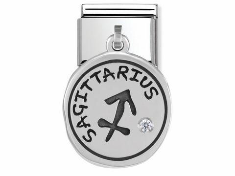 Schmuckstück von Nomination mit dem Sternzeichen Schütze und einem Monatsstein, silberfarben mit schwarzer Schrift und einem funkelnden Stein, ideal als persönliches Geschenk.