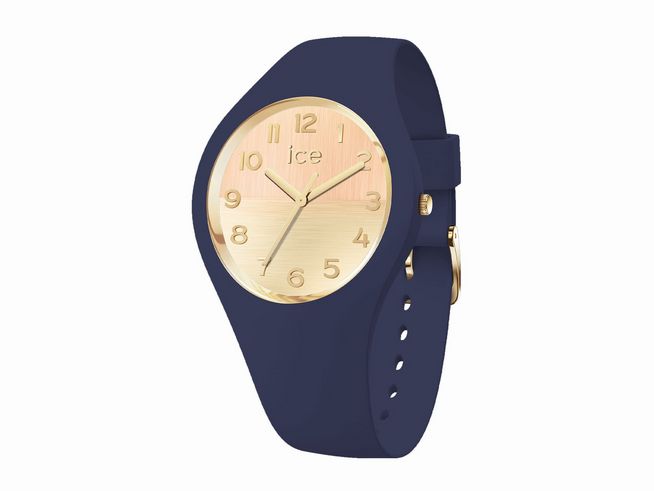 Die Ice Watch ICE horizon Night gold in der Größe Small zeigt ein rundes Ziffernblatt in Goldtönen mit arabischen Ziffern und ist mit einem dunkelblauen Silikonarmband ausgestattet.