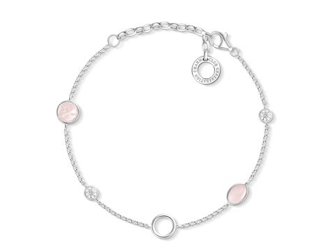 mehrfarbiges Armband von Thomas Sabo X0272-035-7-L19v aus Silber mit verschiedenen Anhängern und einem verstellbaren Verschluss, Länge ca 15-19 cm.