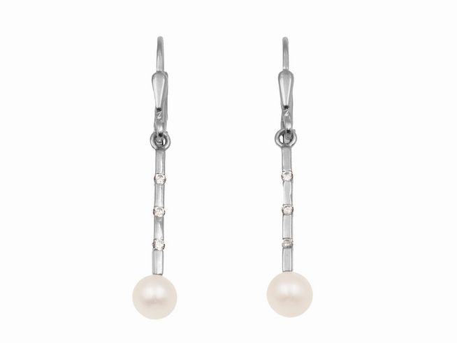 Ohrhänger aus 925 Sterling Silber, poliert und rhodiniert, mit einer Süßwasser-Zuchtperle und Zirkonia-Steinen, Hersteller Juwelier Harnisch. Elegantes Design für besondere Anlässe.