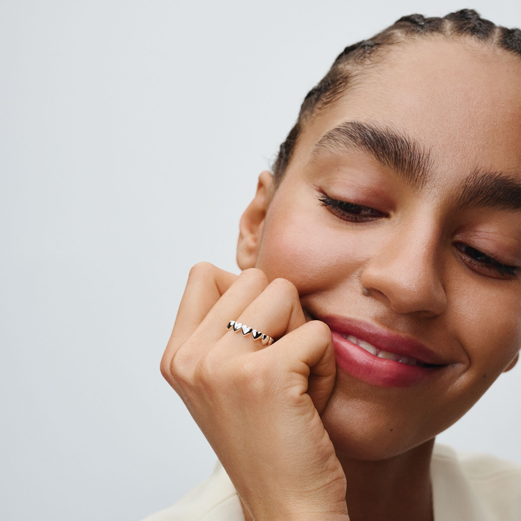 Pandora Reihe von Herzen Ring- Sterling Silber – Ansicht 4
