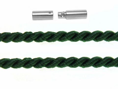 Kordel gedreht 40 cm in Grün mit einer Stärke von 2 mm, ergänzt durch ein Silber Bajonett. Hersteller ist Juwelier Harnisch. Die Kordel zeigt eine kräftige grüne Farbe.