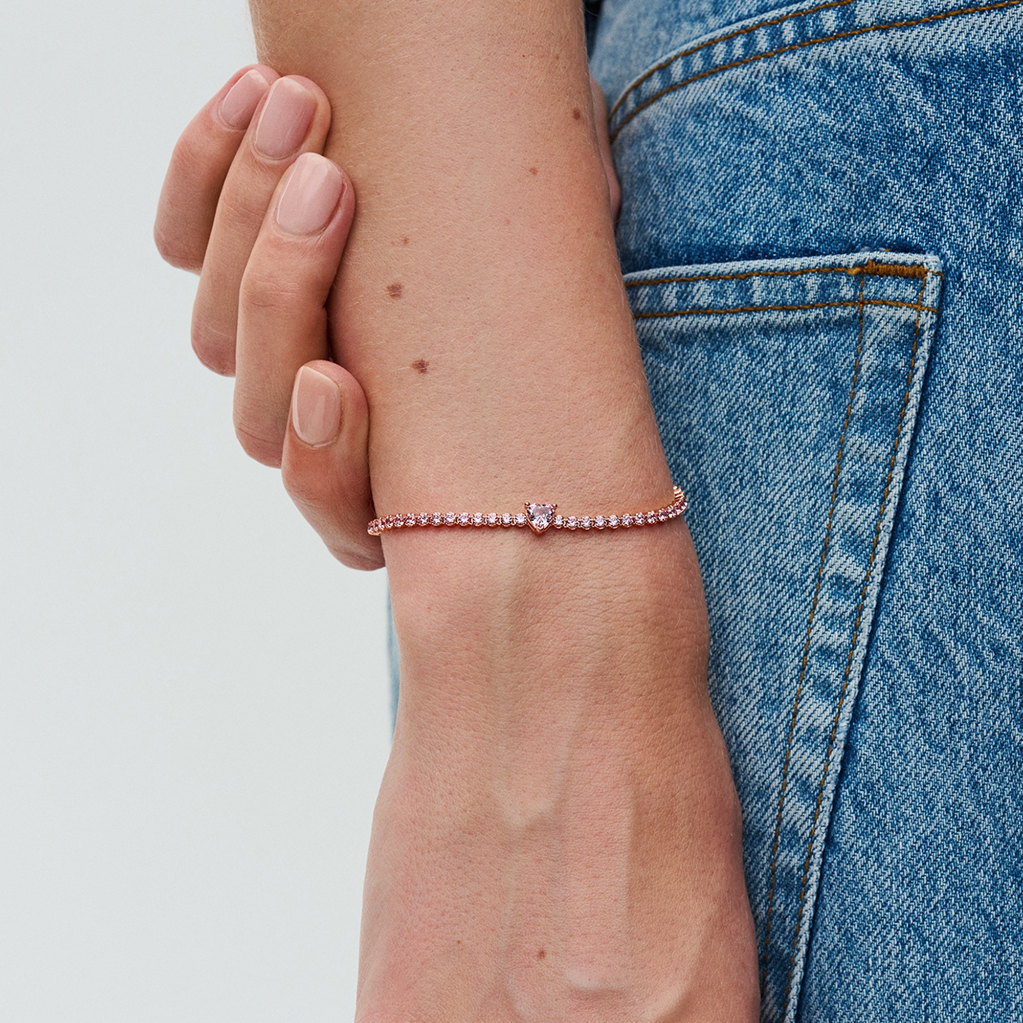 Pandora Armband - Glitzerndes Herz-Tennisarmband - Roségold Vergoldung - Kristall - Pink – Ansicht 5
