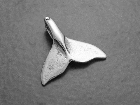 Kleine Schwanzflosse -925 Sterling Silber Anhänger-, Hersteller: Juwelier Harnisch, Tiere, detailliert gestalteter Anhänger in Form einer Schwanzflosse, ideal als modisches Accessoire.