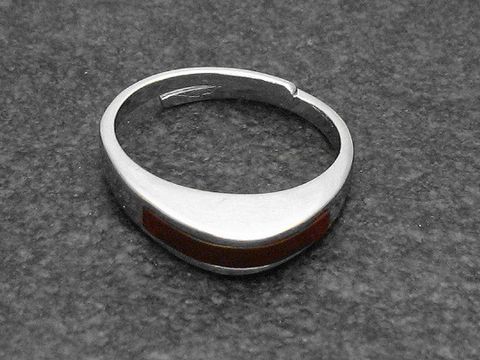Modern verstellbarer Silberring mit Karneolstein, Hersteller Juwelier Harnisch, rhodiniert, glatt und elegant im Design, ideal für elegante Anlässe.