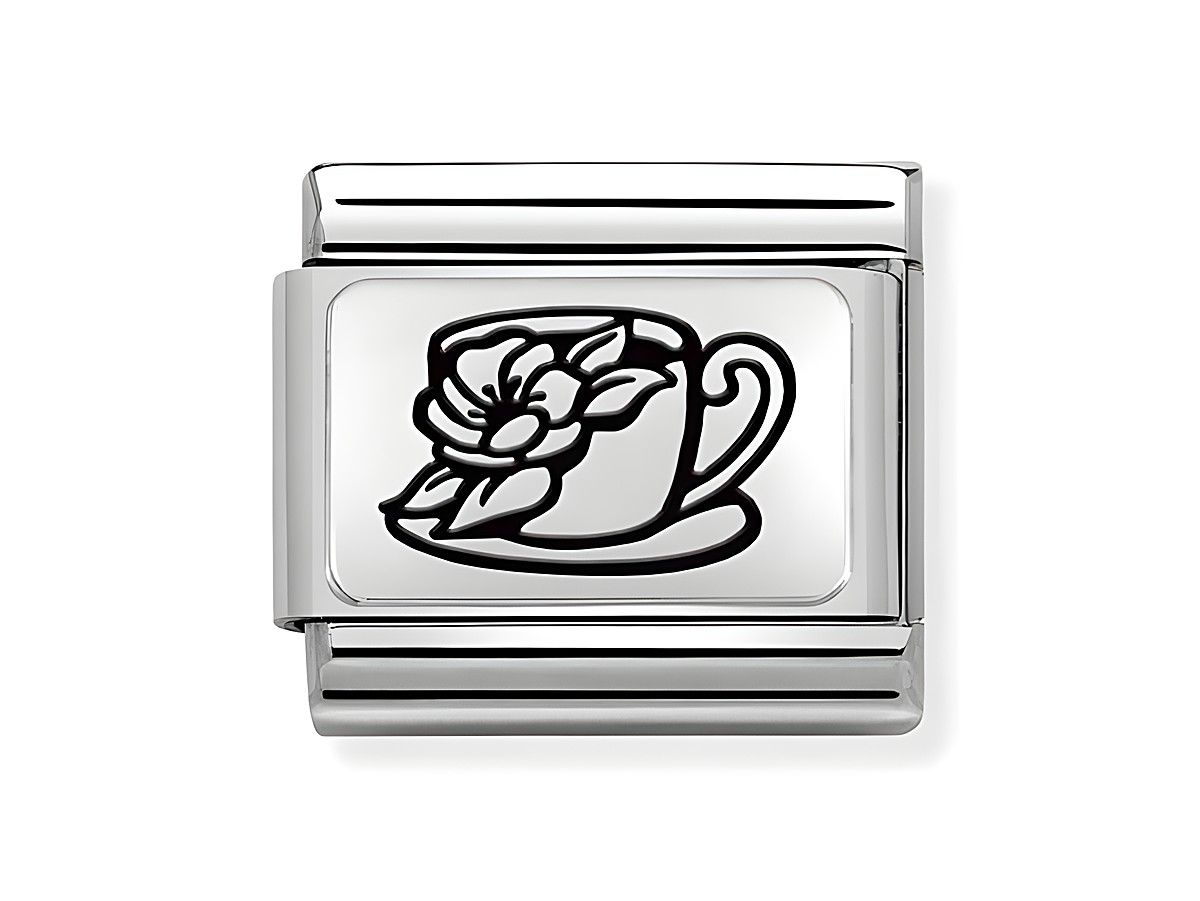 Charm aus Edelstahl und Sterling Silber von Nomination, zeigt eine stilisierte Tasse mit einer Blume darauf, elegante und kreative Gestaltung für Schmuckliebhaber.