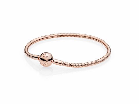 PANDORA 580728-18 Armband mit Kugelverschluss aus glattem PANDORA Rose, 18 cm, geeignet für vielseitige Anhänger und ein elegantes Accessoire für jeden Anlass.