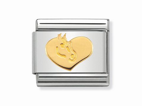 Ein charm mit einem goldenen Herz und einem Pferdekopfmotiv, gefertigt aus dem Material Gold von Nomination, Modell Classic, mit der Artikelnummer 030149 27.