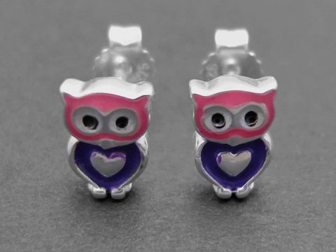 Silber Ohrringe in Eulenform für Kinder, pink-lila mit lackierter Oberfläche, Hersteller Juwelier Harnisch, ideal als verspieltes Schmuckstück.