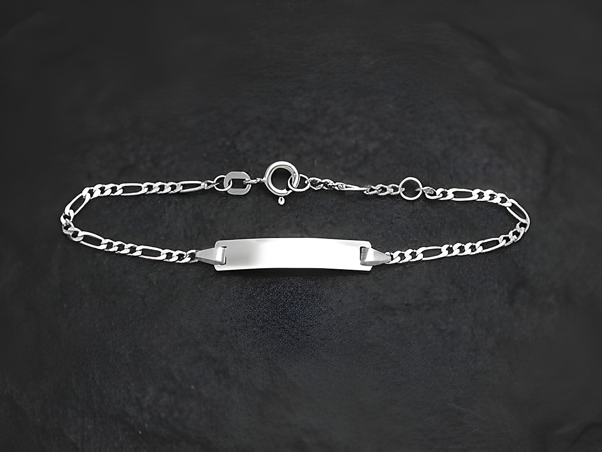Identitätsarmband mit gravierbarer Platte aus rhodiniertem Sterling Silber, 16 cm lang, geeignet für Kinder, hergestellt von Juwelier Harnisch.