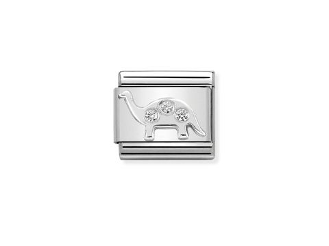 Ein silberner Charm mit dem Motiv eines Brontosaurus, verziert mit drei funkelnden Steinen, von der Marke Nomination, SilverShine. Ideal für eine modische Ergänzung.