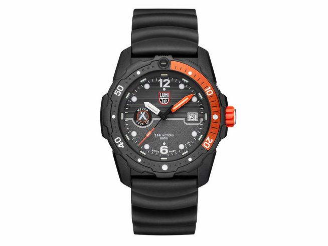 Luminox Bear Grylls XB.3729 Herren Armbanduhr mit robustem schwarzen Gehäuse, schwarzem Silikonarmband, orangefarbener Akzentuierung und analogem Ziffernblatt, wasserdicht bis 200 Meter.