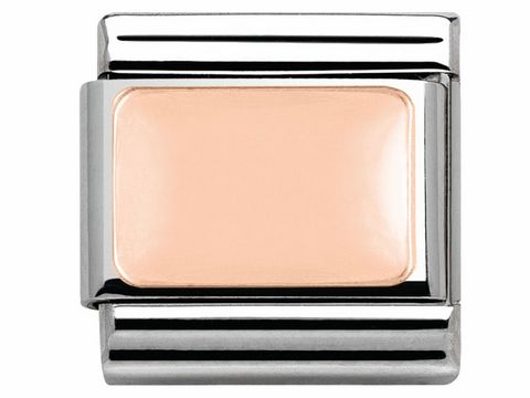 443010101-0 Nomination Classic Roségold 430101 01 Platte von Nomination in eleganter Ausführung mit einer glatten, roséfarbenen Oberfläche und edlen silbernen Akzenten. Ideal für individuell gestaltbare Armbänder.