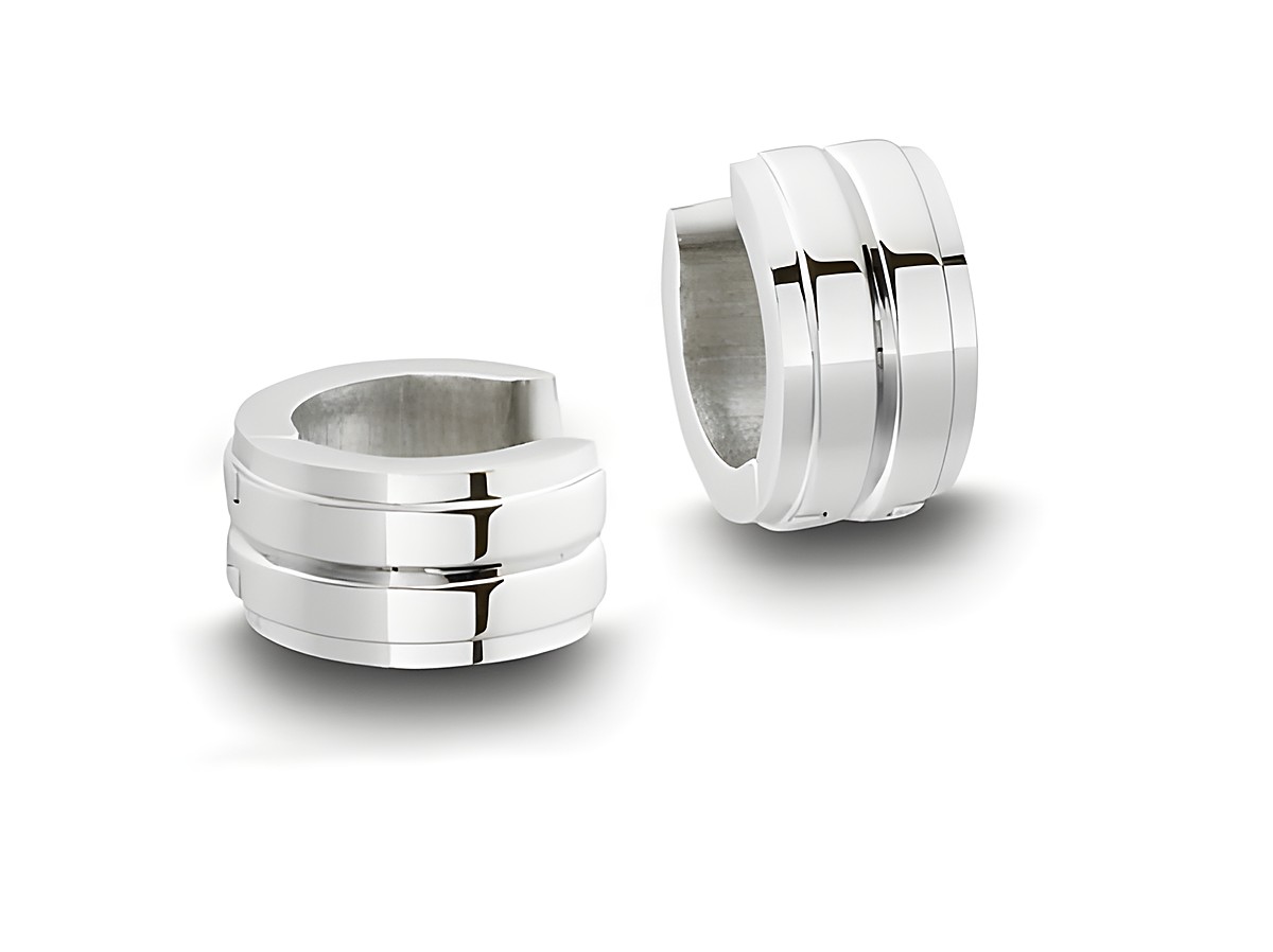 Edelstahl Creolen modisch 1,3 cm silberfarben 7 mm breit von Juwelier Harnisch elegant und zeitlos, ideal für jeden Anlass und perfekt kombinierbar mit anderen Schmuckstücken.