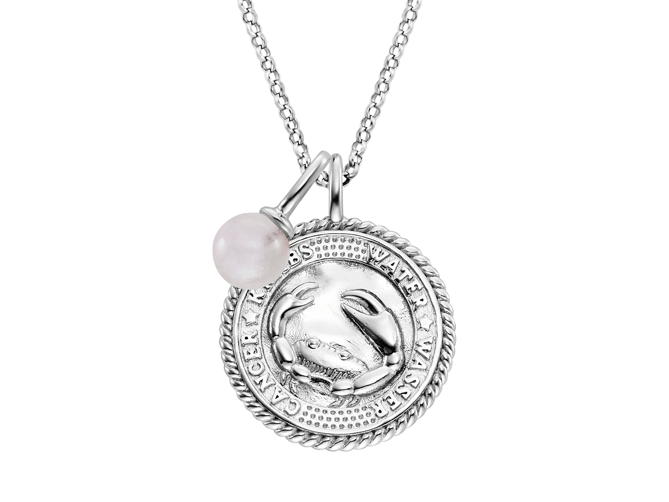Eine silberne Kette mit einem runden Anhänger, der das Sternzeichen Krebs darstellt. Der Anhänger ist mit einem Rosenquarz dekoriert und hat eine kunstvolle Verzierung.