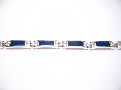 Silber Armband 19 cm mit echtem Lapis von Juwelier Harnisch, kunstvoll gestaltet, bietet eleganten Schmuck für besondere Anlässe, Einzelstück mit einzigartigem Design.