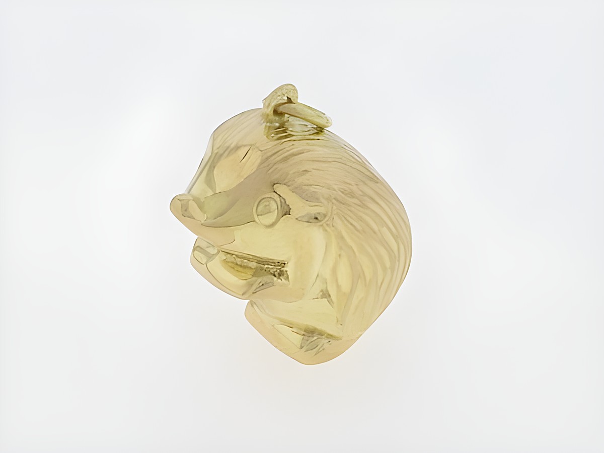 Gold Anhänger - Igel - 333 Gold - putzig, Hersteller: Juwelier Harnisch, zeigt einen detaillierten, niedlichen Igel in goldener Ausführung, ideal für Tierliebhaber.