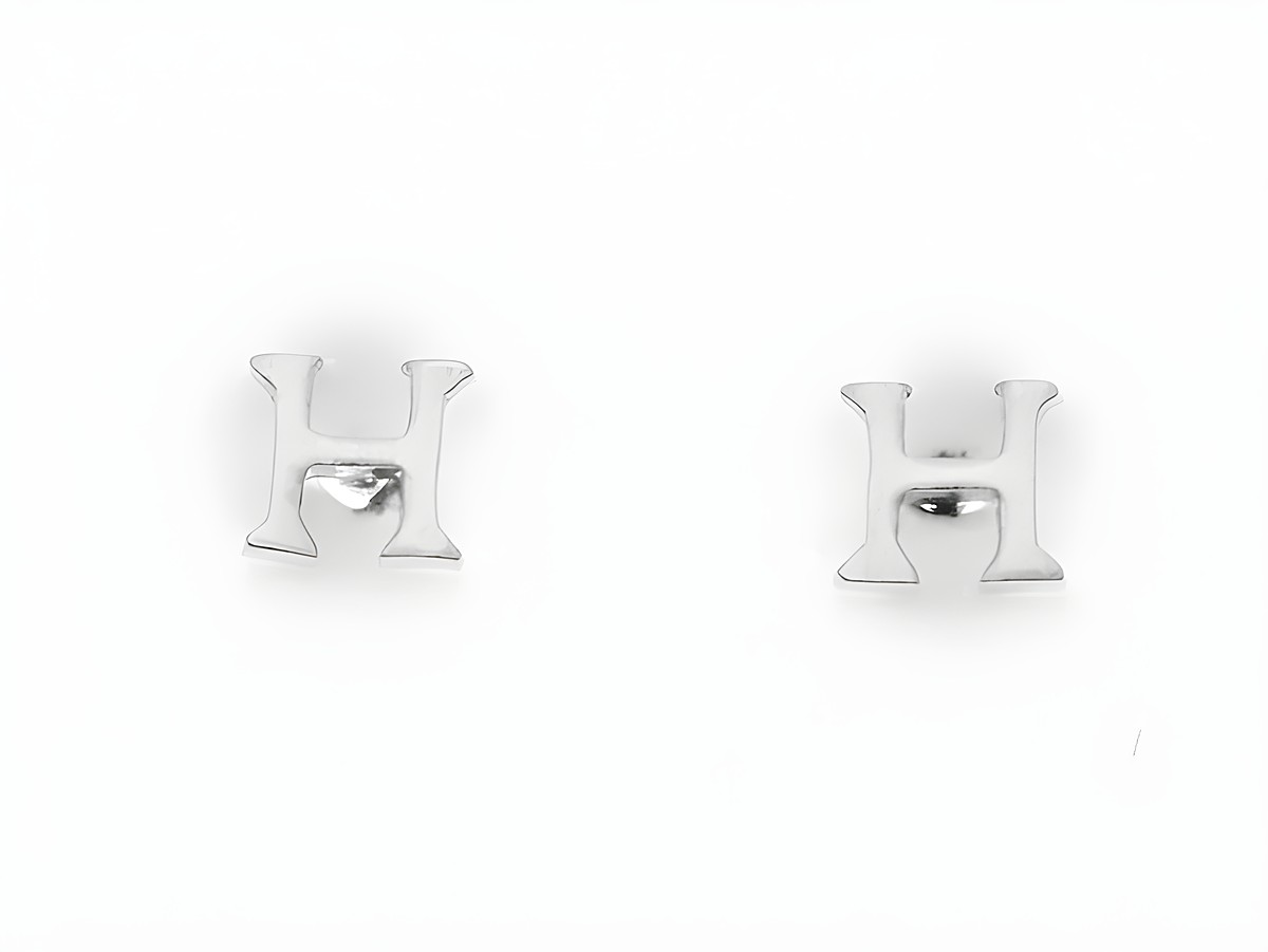 Ohrringe Ohrstecker Buchstabe H aus Silber 925 mit Initialien vom Hersteller Juwelier Harnisch elegant und modern gestaltet. Ideal für jeden Anlass.